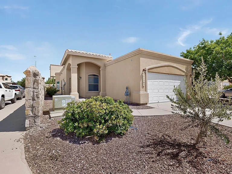 11583 Saint Martin Way — Photo 3