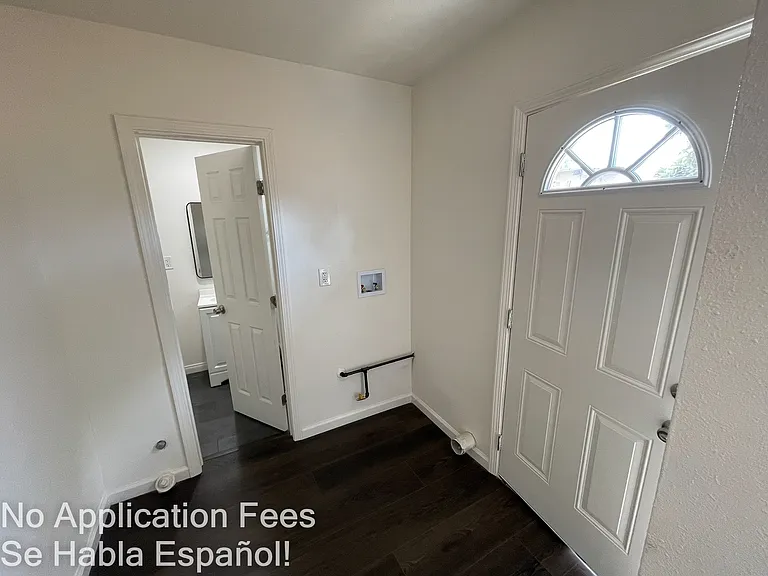 2731 Cogswell Rd #1/2 — Photo 10
