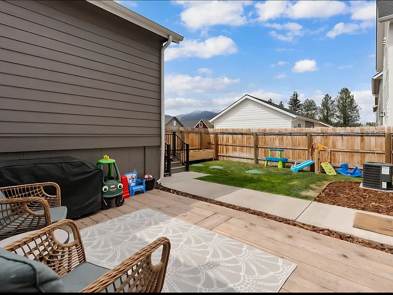236 Sunset Alley Dr — Photo 17
