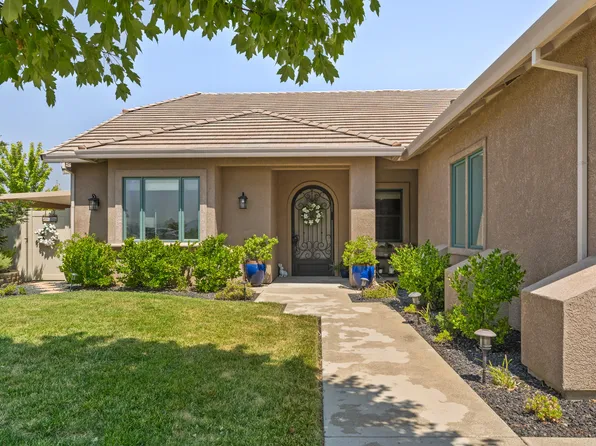 836 Coggins St, Redding, CA 96003