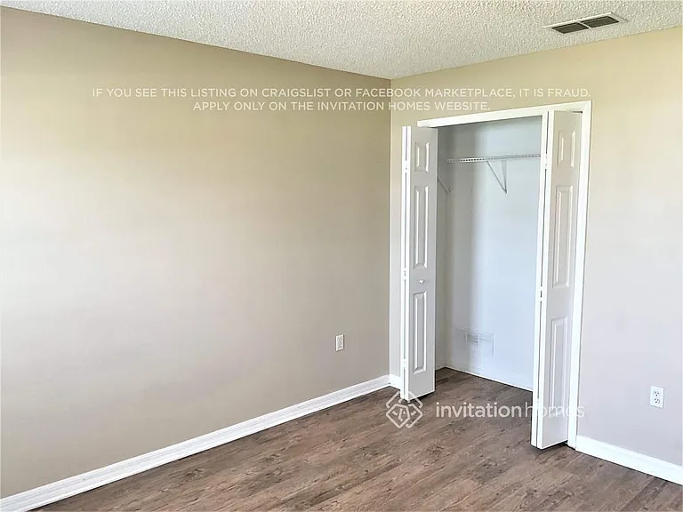 317 Clermont Dr — Photo 10