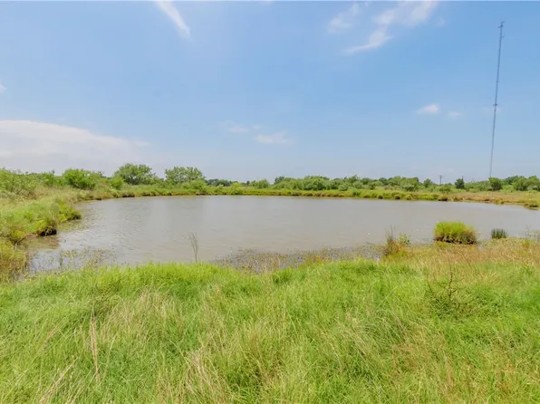 9858 N Fm 1644, Calvert, TX 77837