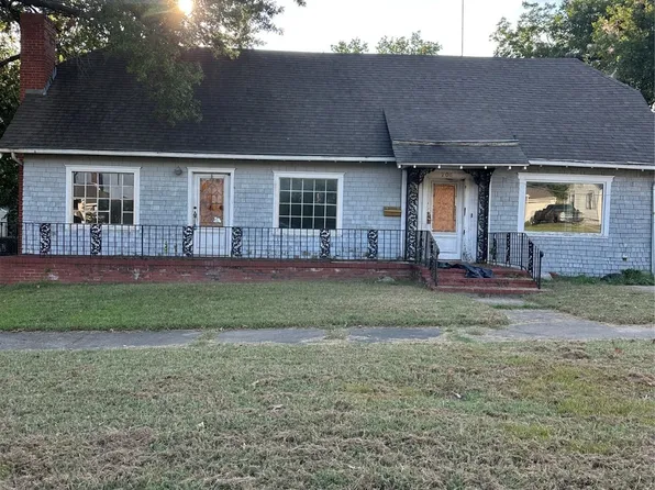 706 S Poplar St, Sapulpa, OK 74066