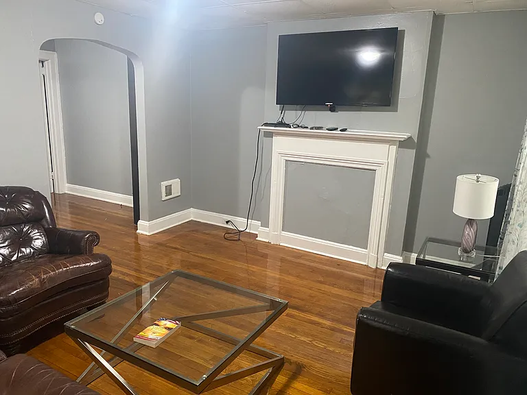 1109 N Buchanan Blvd #C — Photo 3