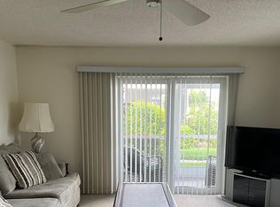 264 Palm Dr APT 1, Naples, FL 34112