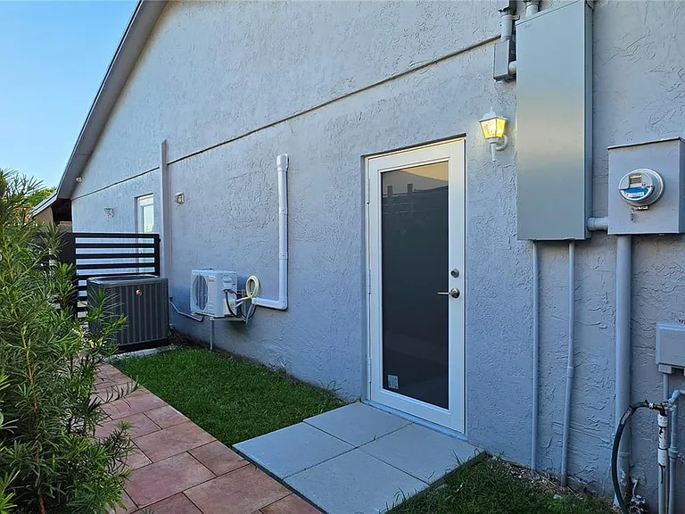 15182 SW 69th St #2 — Photo 10