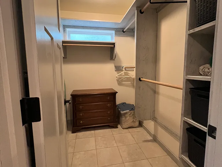 310 Jaynes Dr — Photo 14