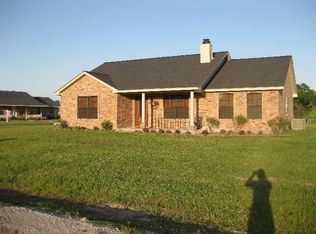 208 Nicholas Ln, Teague, TX 75860