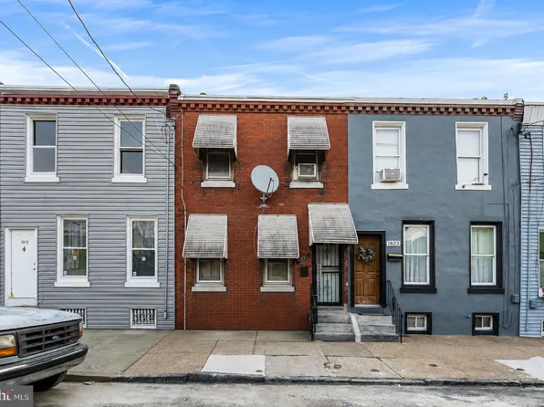 1821 E Sergeant St, Philadelphia, PA 19125