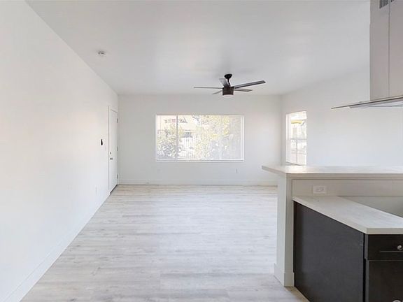 3rd image of 4606 S Normandie Ave #4606