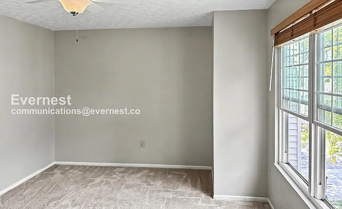 1268 Michigan Ave — Photo 11