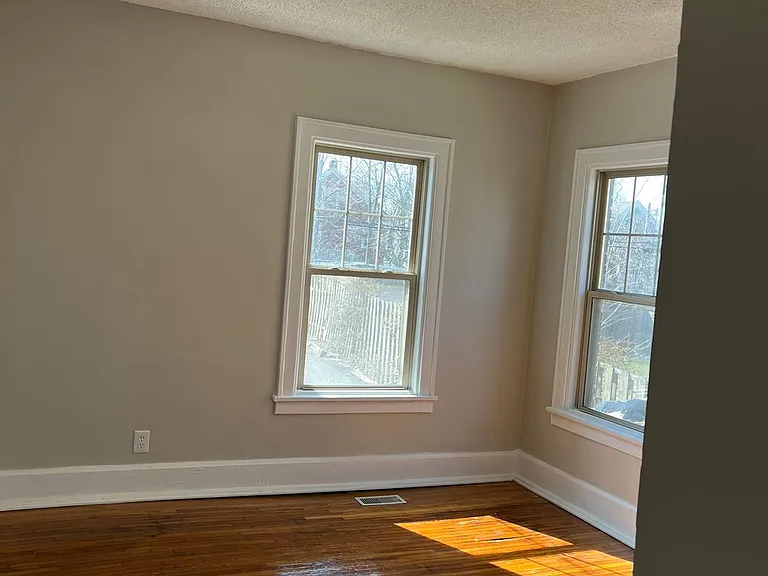 1718 Glenmont Rd #2 — Photo 15