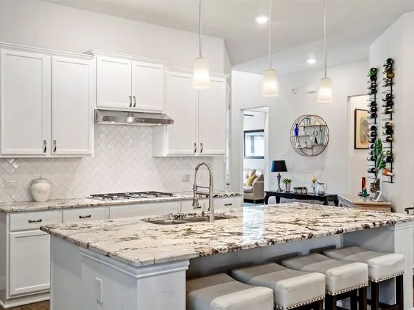 2737 Cromwell, Lewisville, TX 75056