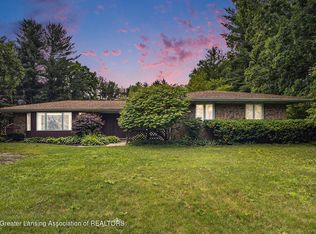 4825 Thurlby Rd, Mason, MI 48854