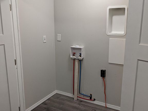 Washer and dryer hookup