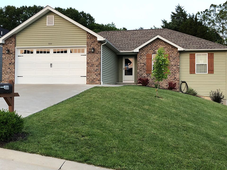1st image of 550 Crestfall Dr