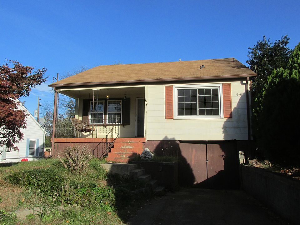 1st image of 119 Riverview Dr