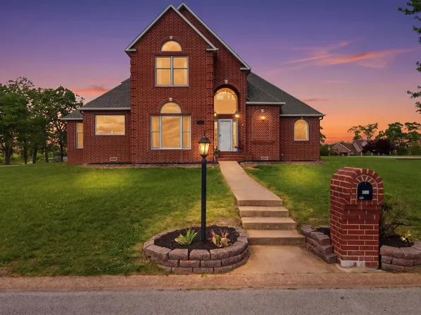 513 Stonehaven Drive, West Plains, MO 65775