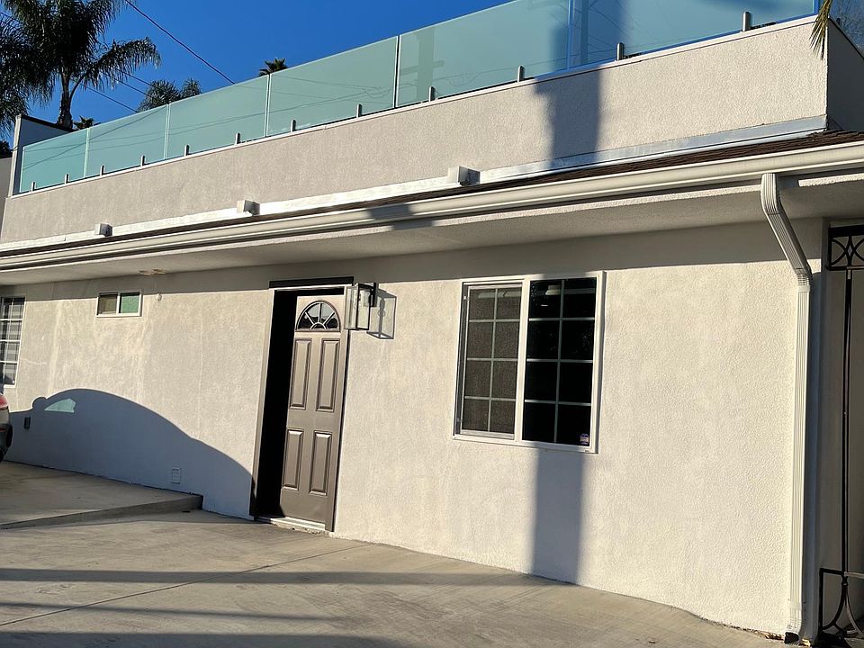 1st image of 611 N Bel Aire Dr #613