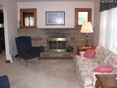 5th image of 2115 9th St