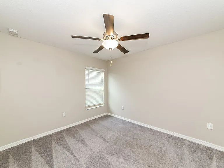 15306 Miller Creek Dr — Photo 14