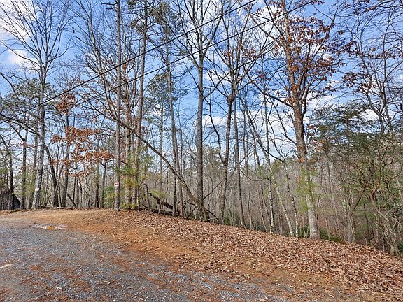 3rd image of 0 Omen Ct