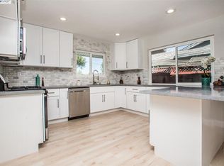 924 Collins Ct, Hayward, CA 94544