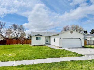 405 E Oak St, Shelley, ID 83274