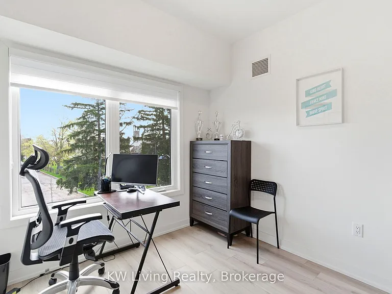 56 Elizabeth St S #1304 — Photo 16