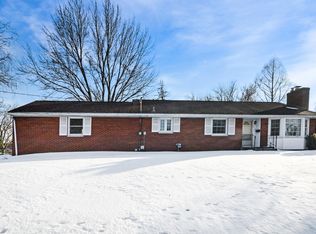 210 Lamar Dr, Portage, MI 49024