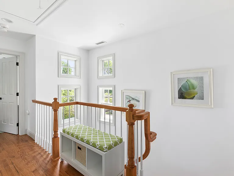 23 Pierpont St — Photo 12