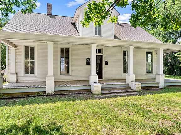 2nd image of 4611 Kelton Dr