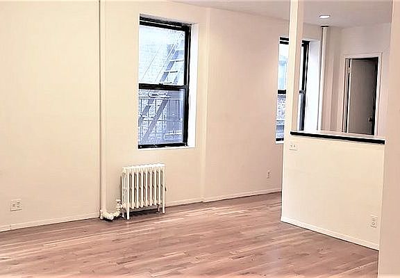 2nd image of 1720 2nd Ave APT 4B