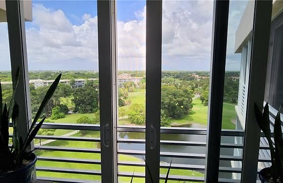 4th image of 3507 Oaks Way APT 1008
