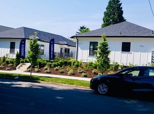 2121 SE Caruthers St APT 2, Portland, OR 97214
