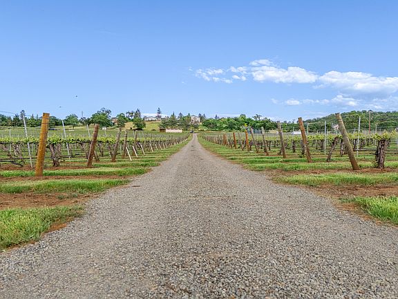 5th image of 2871 Griffin Creek Rd
