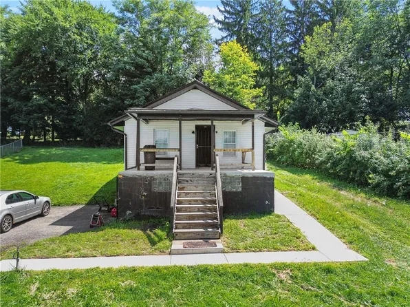 7087 Baptist Rd, Bethel Park, PA 15102
