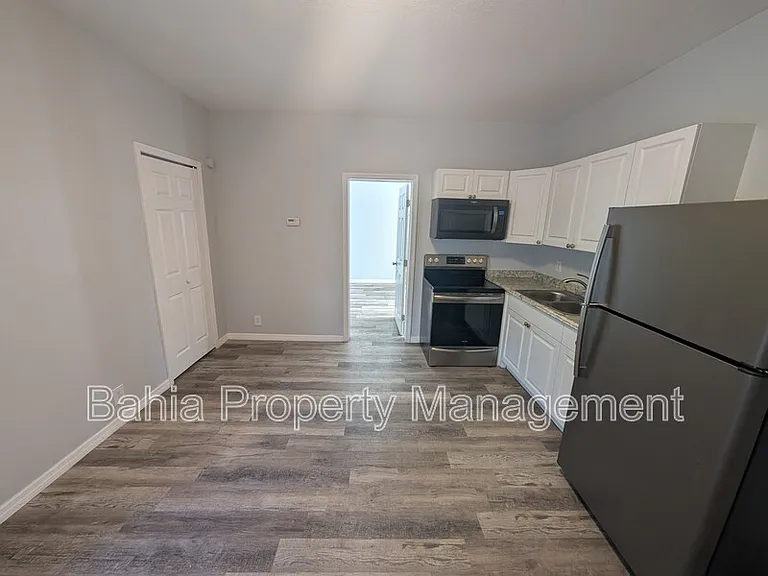 103 S Westland Ave #4 — Photo 3