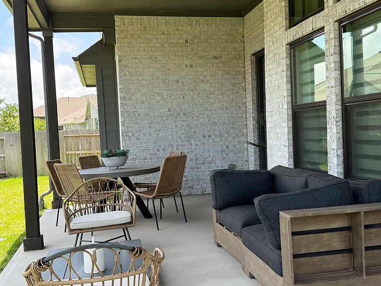 4916 Dickens Landing Dr — Photo 69