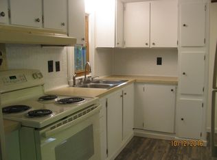 155 Upper Deerfield Rd, Northwood, NH 03261