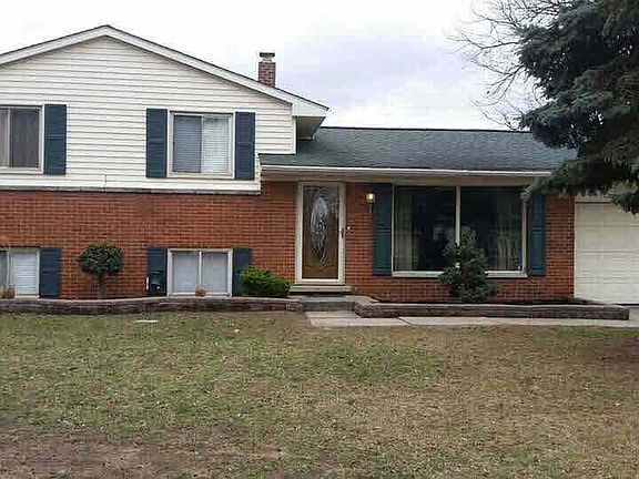 2nd image of 7486 Wellsley St