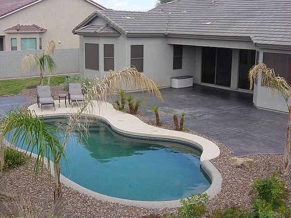 4th image of 2691 E Desert Inn Dr