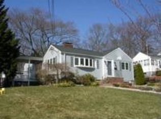 38 Wildwood Rd, Melrose, MA 02176