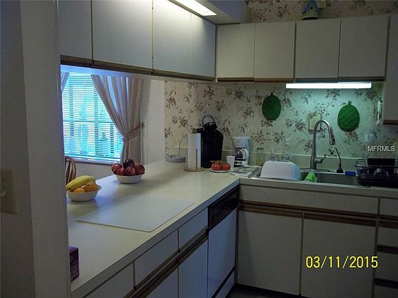 5th image of 205 Homewood Ave #12A