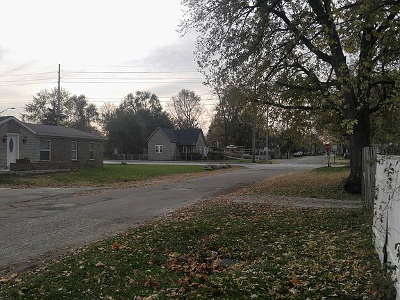 4th image of 2918 Boyd Ave