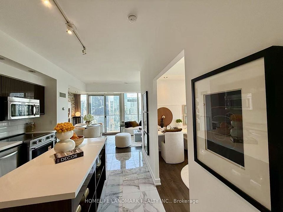 1st image of 126 Simcoe St #3303