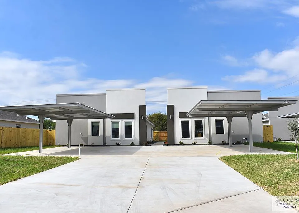 805 W Dove Ave #1