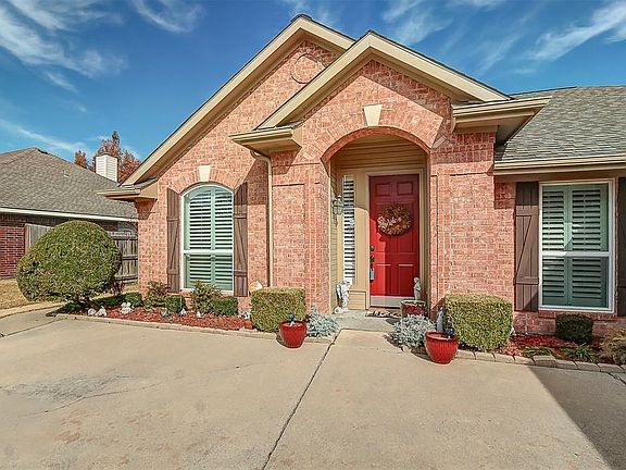 2nd image of 2812 Rosewood Blvd