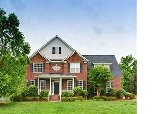 233 Limerick Dr, Matthews, NC 28104