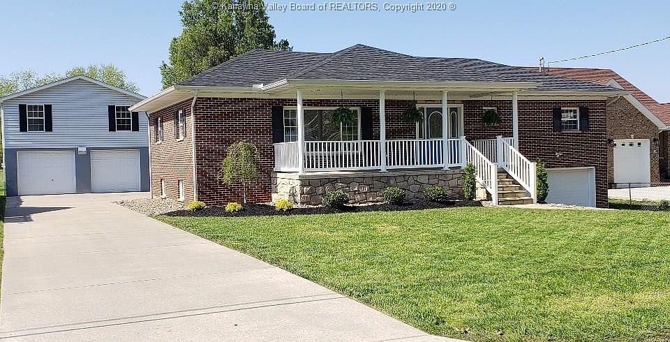 1st image of 220 Ivywood St